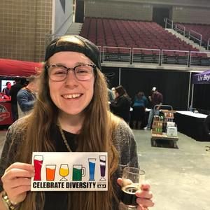 Meet your Posher, Liz